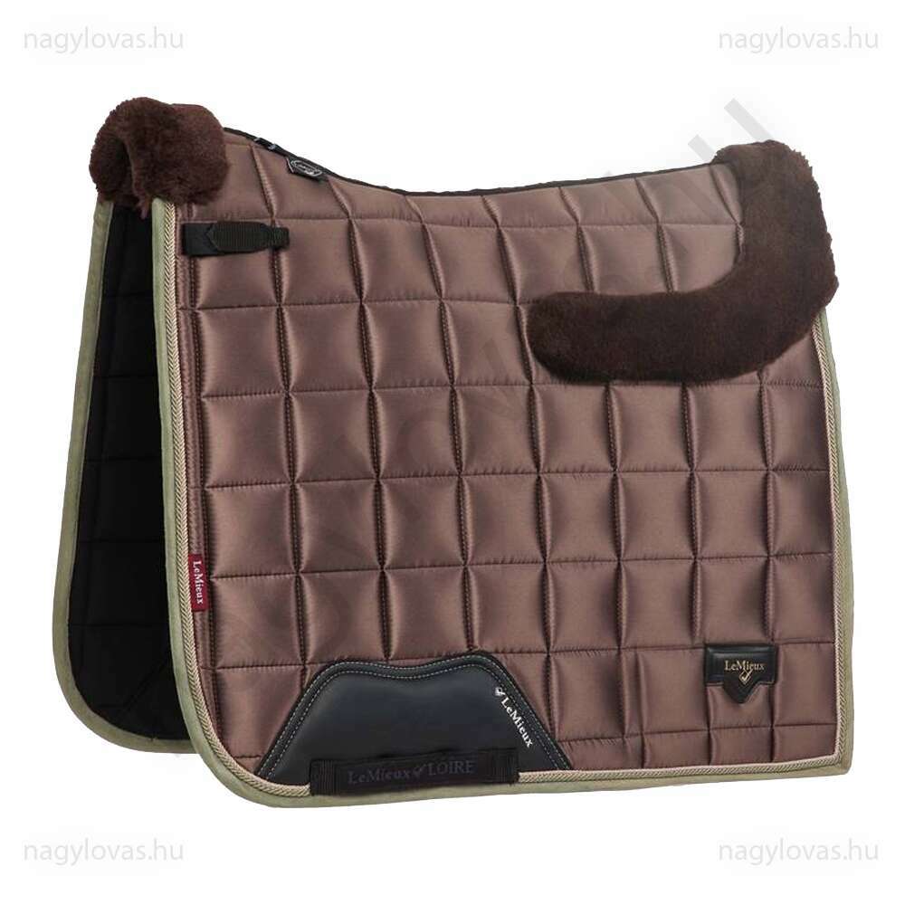 LeMieux ClassDressage Square nyeregalátét Walnut