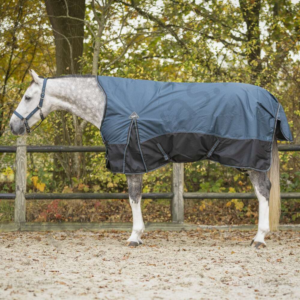 QHP magasított nyakú karámtakaró 1200D/ 150 gr. kék 130 cm