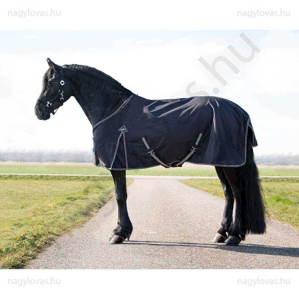 QHP téli karám lótakaró n100 gr. fekete 135 cm