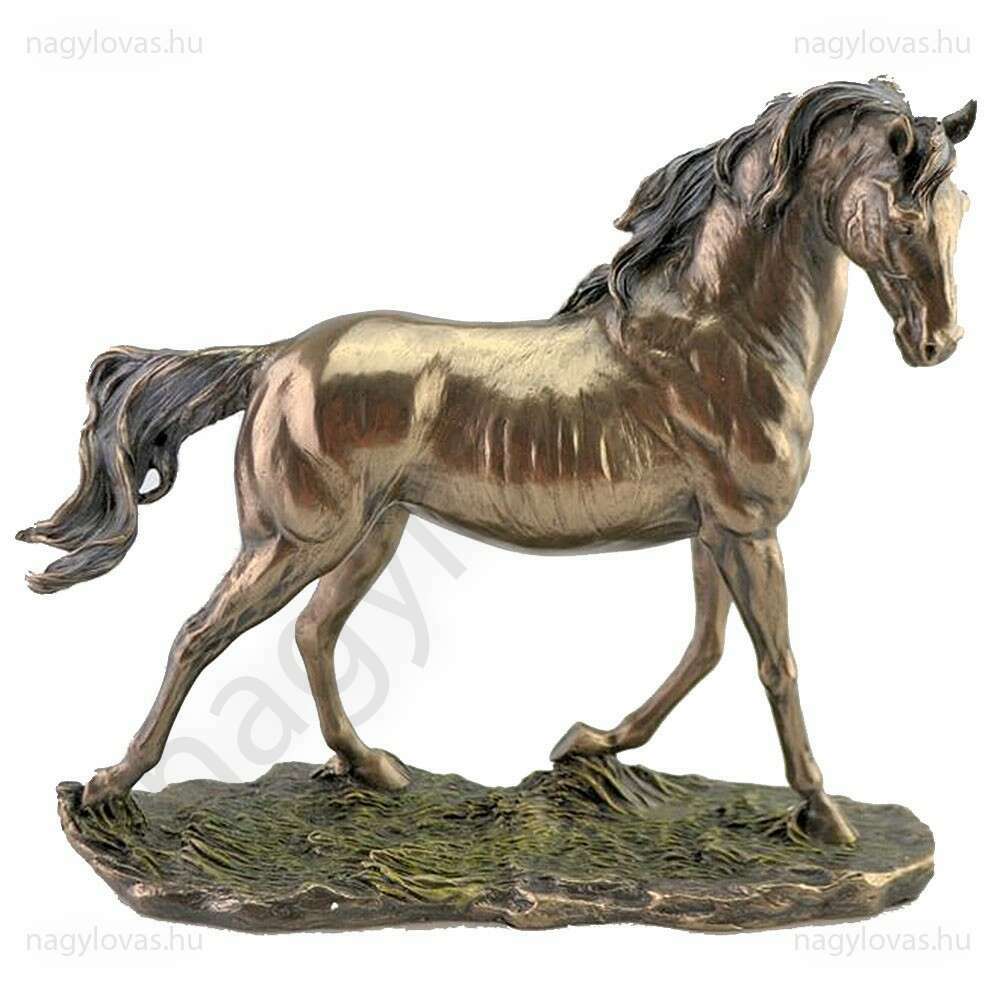 Szobor ügető ló 24X27X9,5cm
