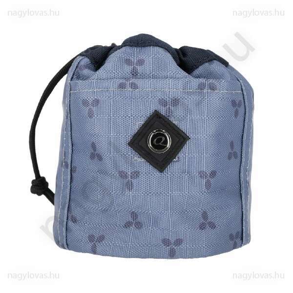 QHP jutalomfalat tartó Misty Blue